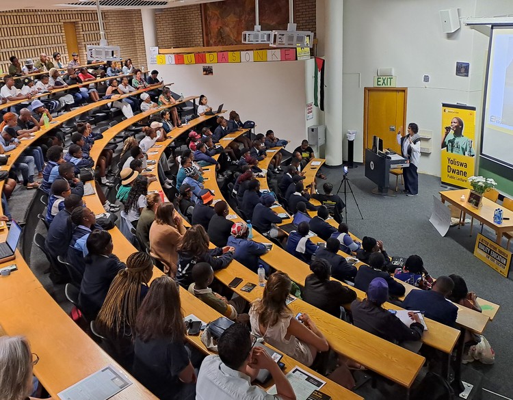 Photo of lecture at UCT