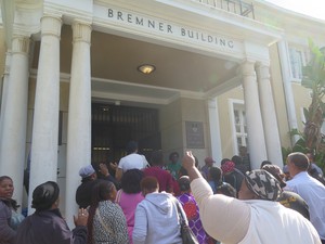 Photo of workers at UCT