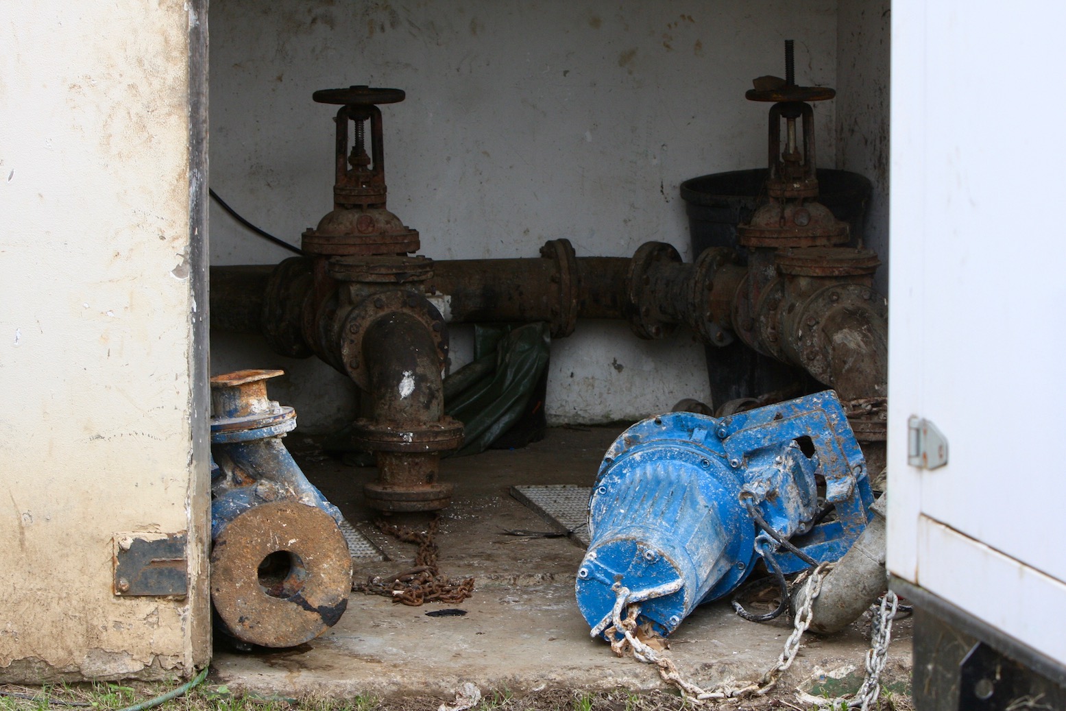 Photo of broken pump equipment